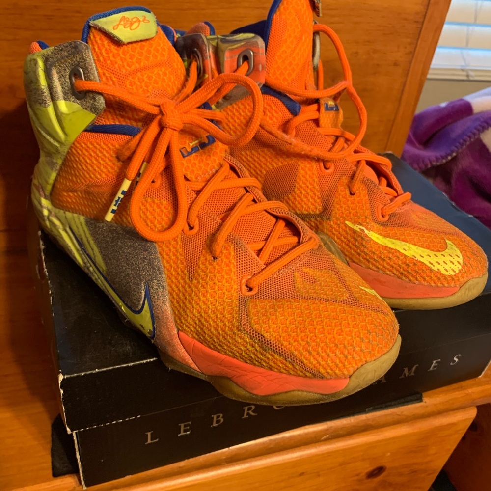 Lebron 12